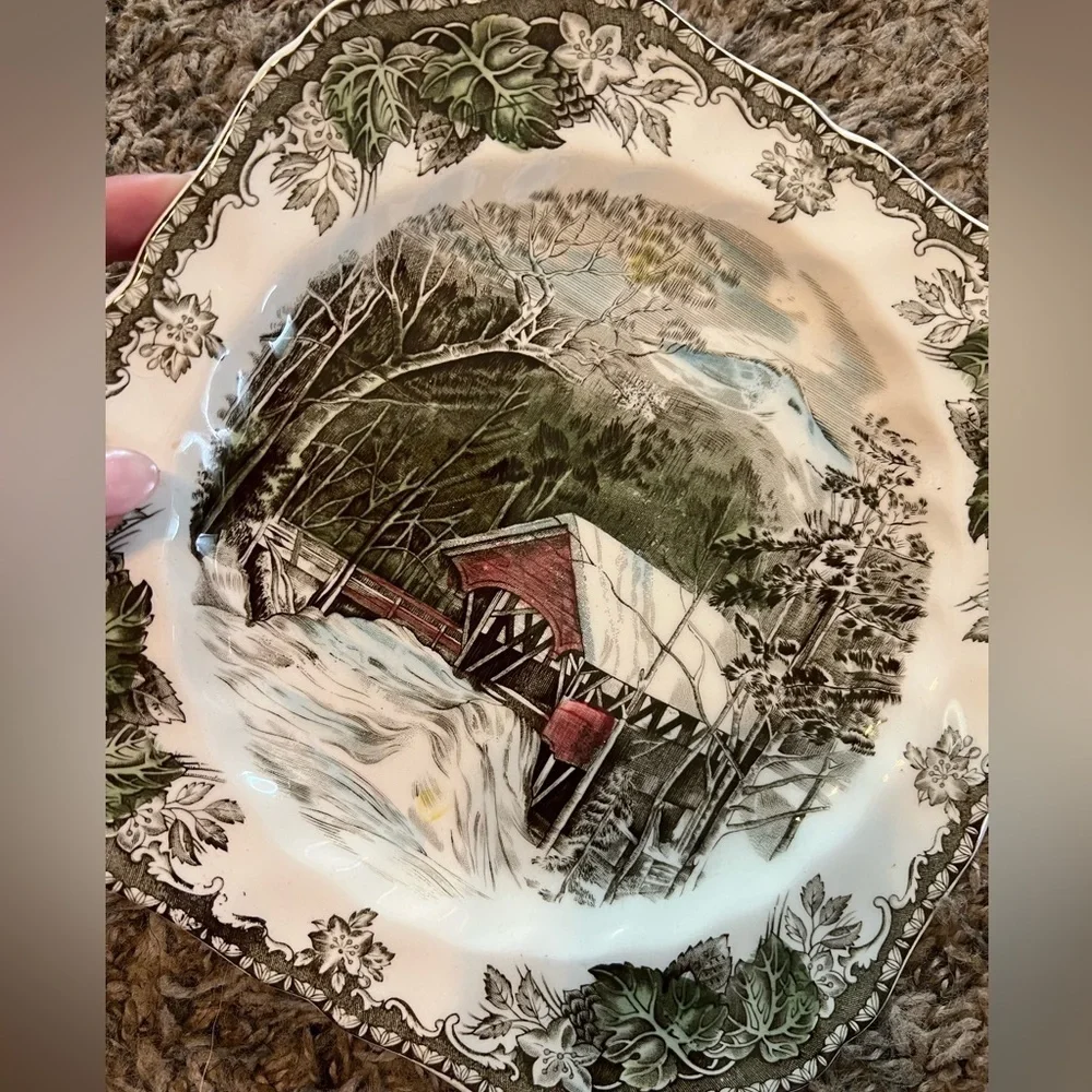 vintage friendly villagejohnson bros made in england covered bridge floral plate - Picture 2 of 3